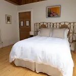 Lismacue House