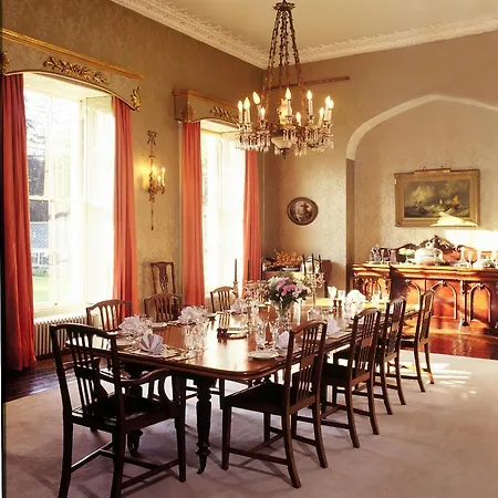 Villa Lismacue House