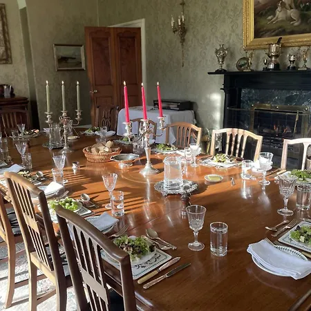 Lismacue House بيت للعطل *