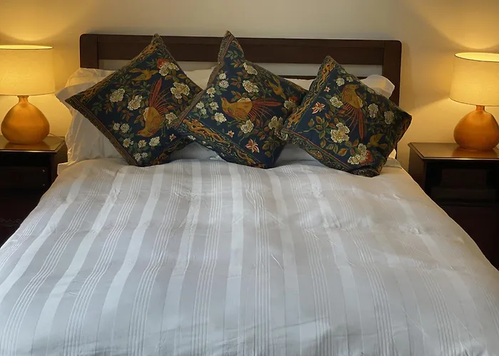 Lismacue House 펜션 *